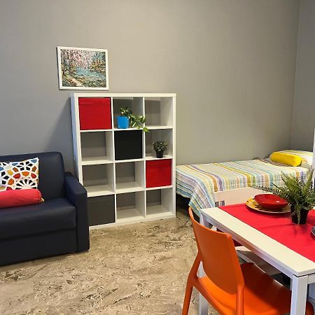 Bnbook Monolocale Beatrice Rho Fiera Kültér fotó
